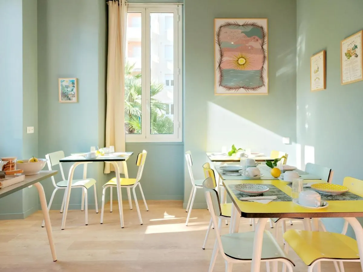Hotel Lemon Mentone 2*,  Francia